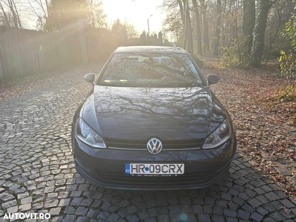 Volkswagen Golf 2.0 TDI SCR DSG Comfortline - 3