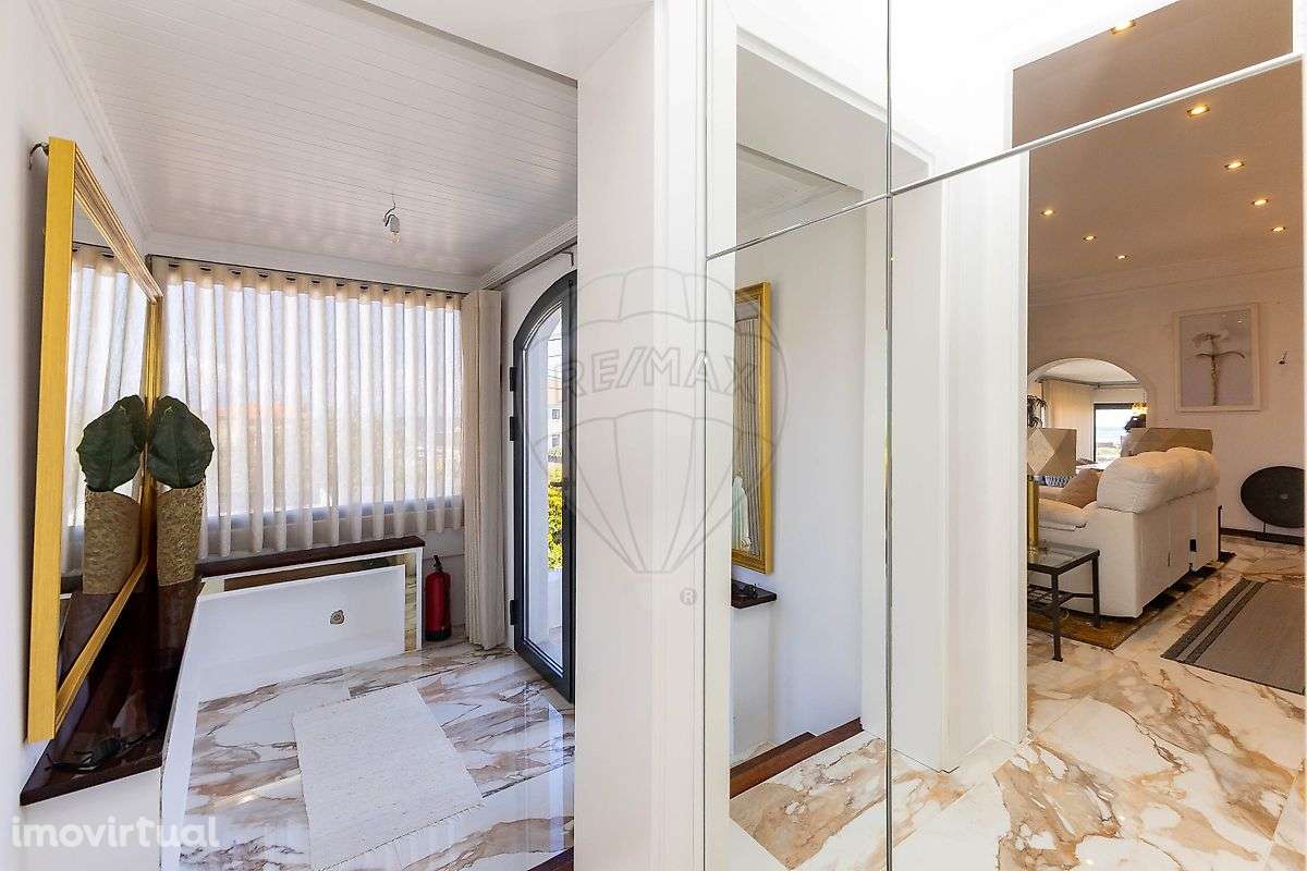 Moradia T4 para venda - Grande imagem: 2/46