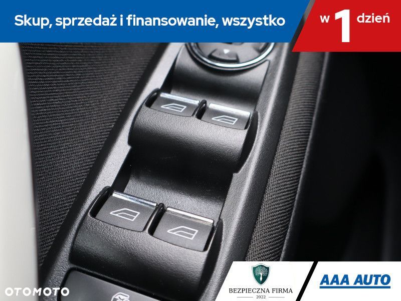 Ford S-Max - 18
