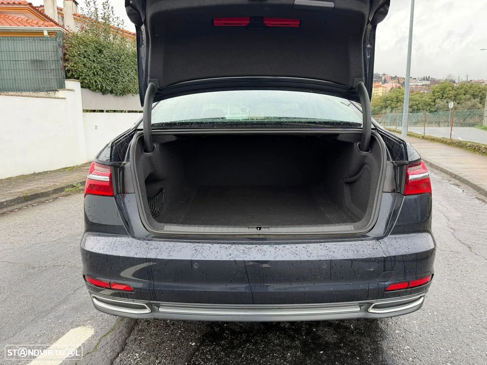 Audi A6 40 TDI Design S tronic - 11