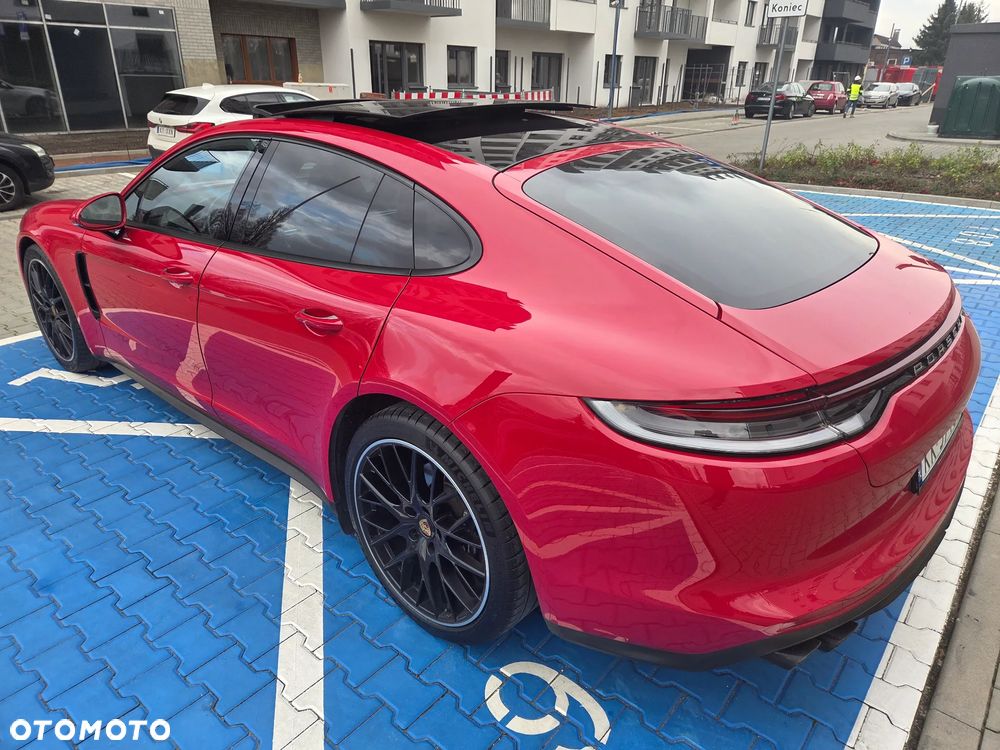 Porsche Panamera 4 - 10