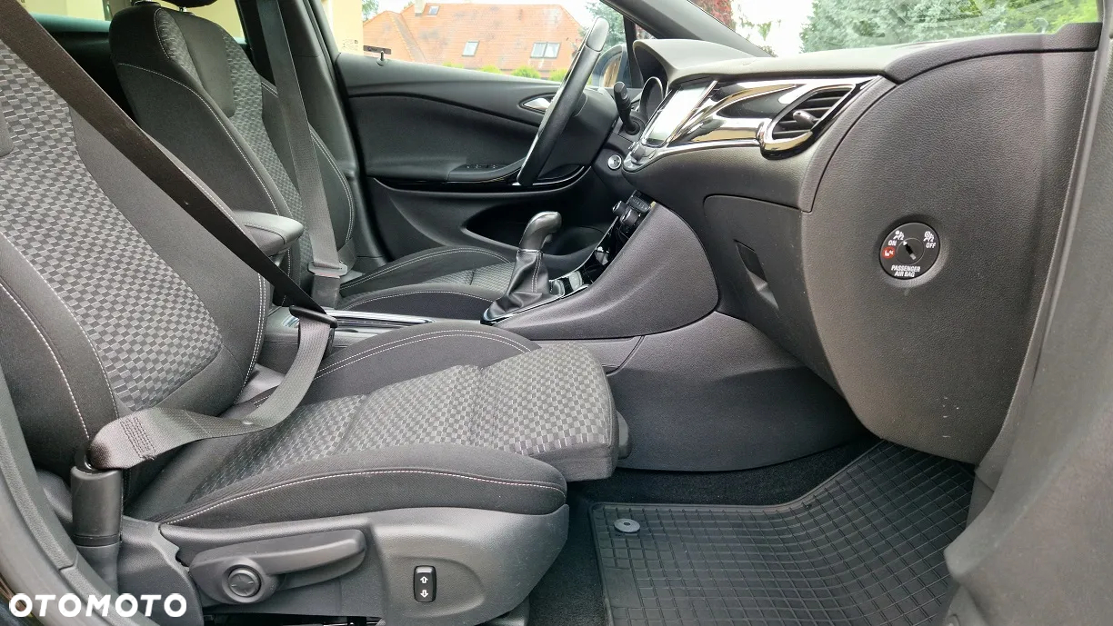 Opel Astra V 1.6 CDTI Dynamic S&S - 13
