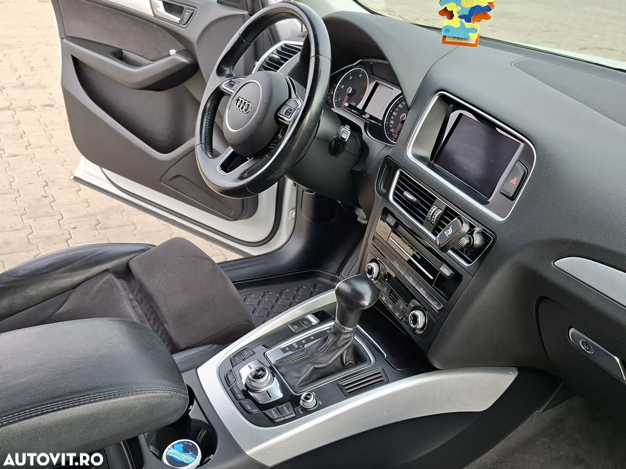 Audi Q5 2.0 TDI Quattro S tronic - 8