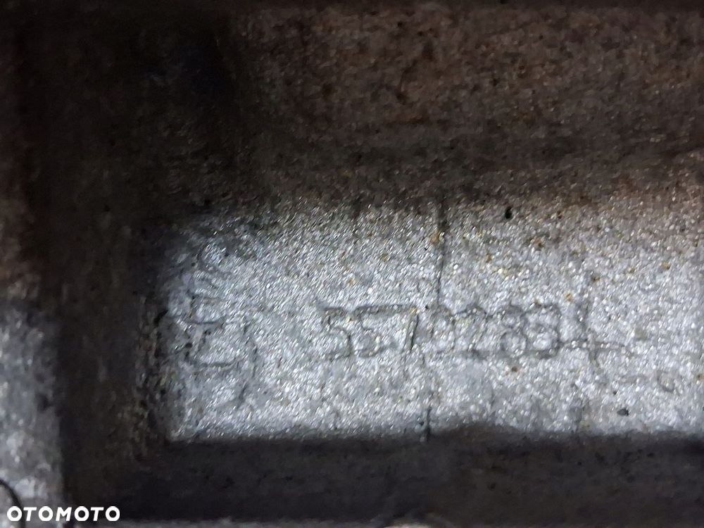 Łapa skrzyni biegów Fiat Grande Punto 500 Mito 1.3 multijet 55702834 - 4