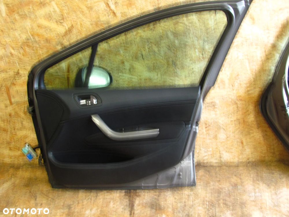 Drzwi Prawe Przednie Peugeot 308 KOMPLETNE Hatchback KTQC - 2