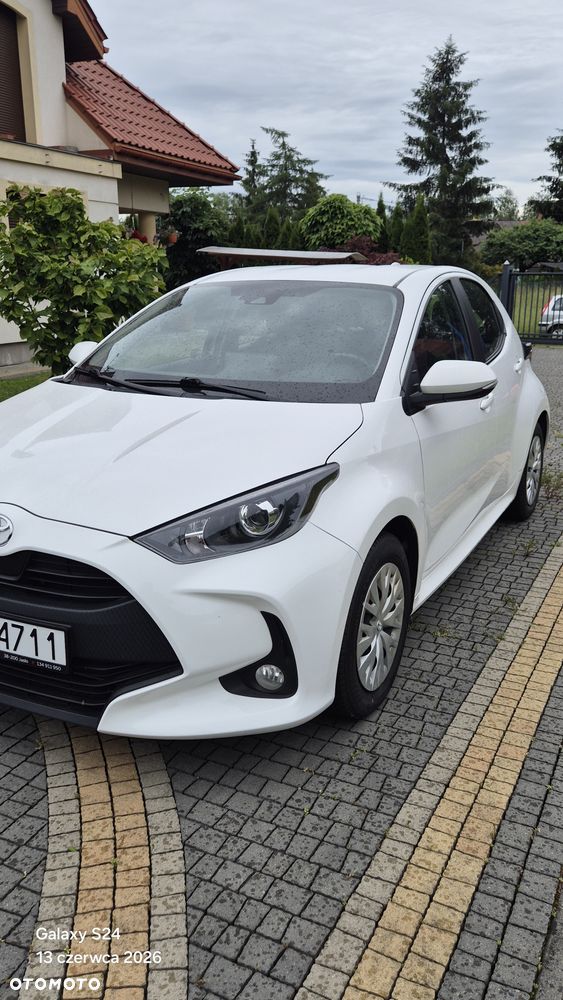 Toyota Yaris - 4