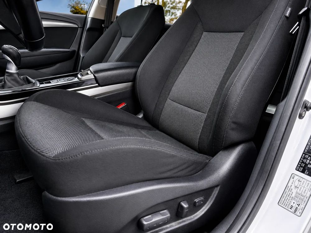 Hyundai i40 Kombi 1.7 CRDi Style - 11