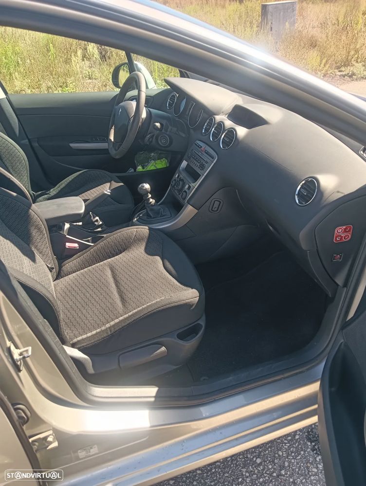 Peugeot 308 SW 1.6 HDi Executive CVM6 - 9
