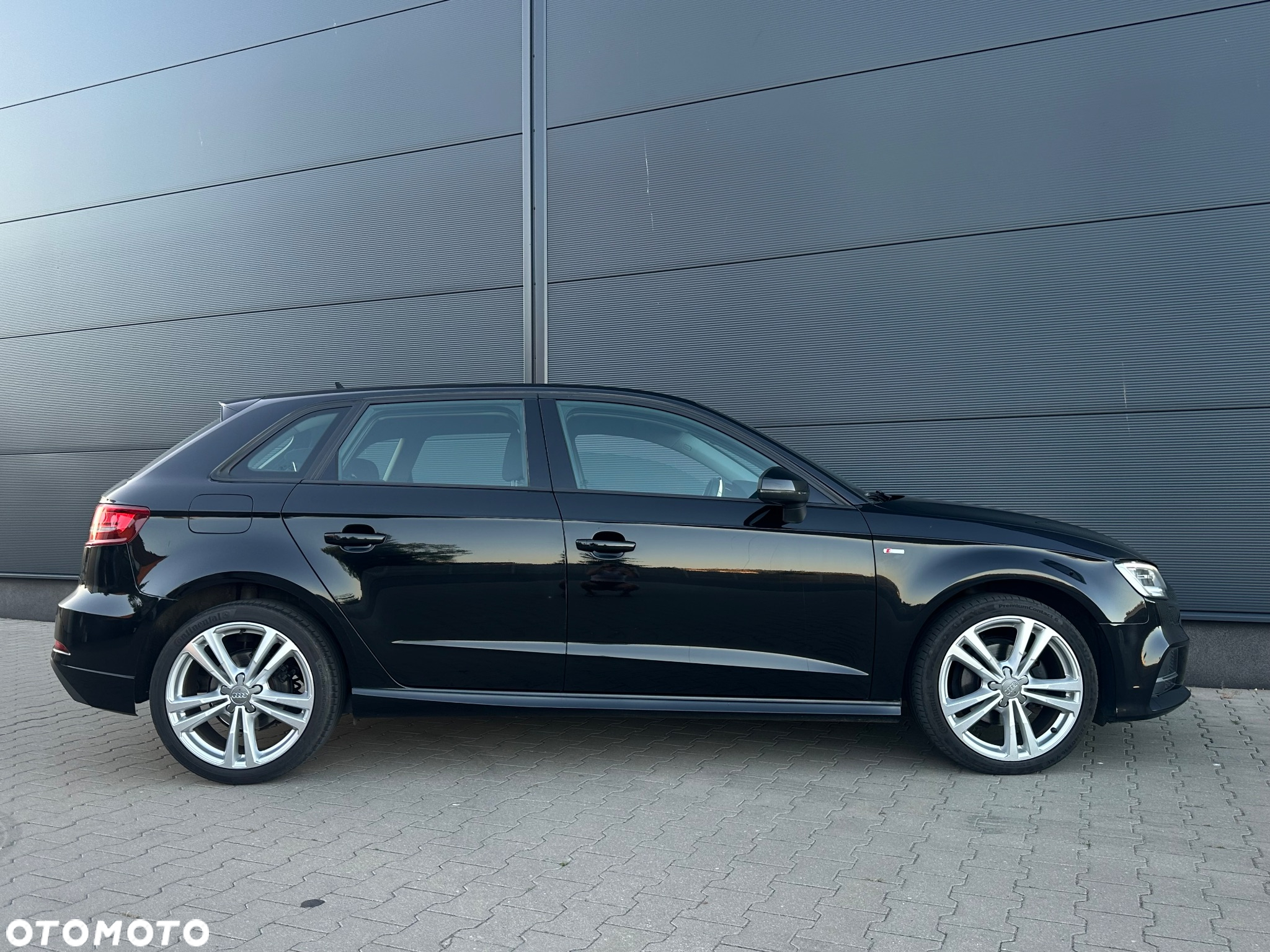 Audi A3 30 TFSI Limousine S line - 9