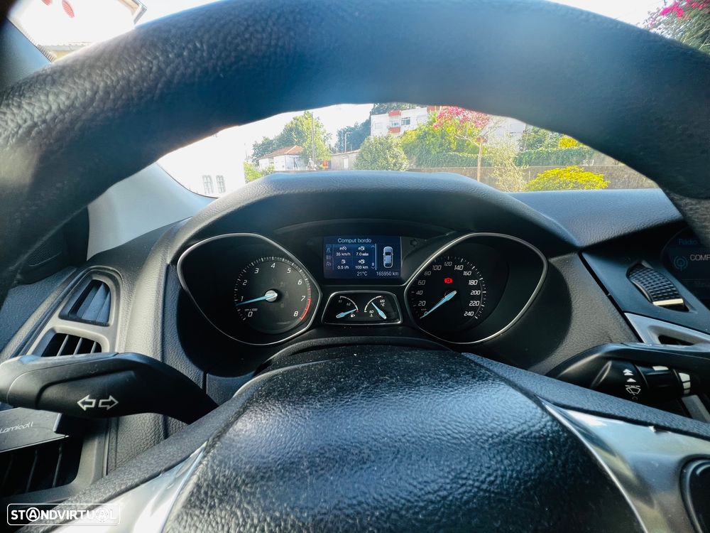 Ford Focus 1.0 SCTi Titanium - 22