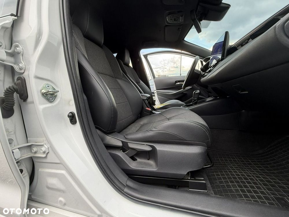 Toyota Corolla 1.8 Hybrid Executive - 15