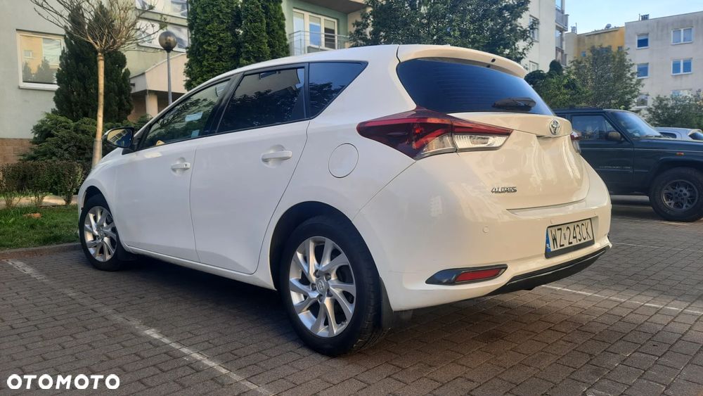 Toyota Auris 1.6 Active - 3