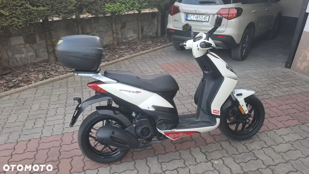 Aprilia Sportcity - 2