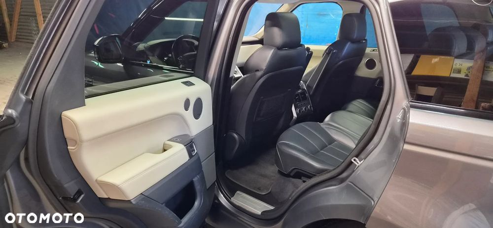 Land Rover Range Rover Sport S 4.4 SD V8 HSE - 8