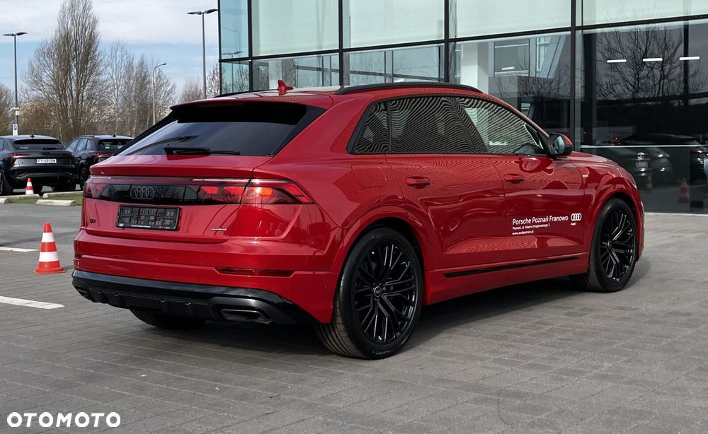 Audi Q8 - 7