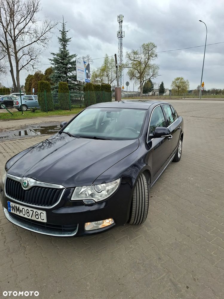 Skoda Superb 2.0 TDI Ambition - 1