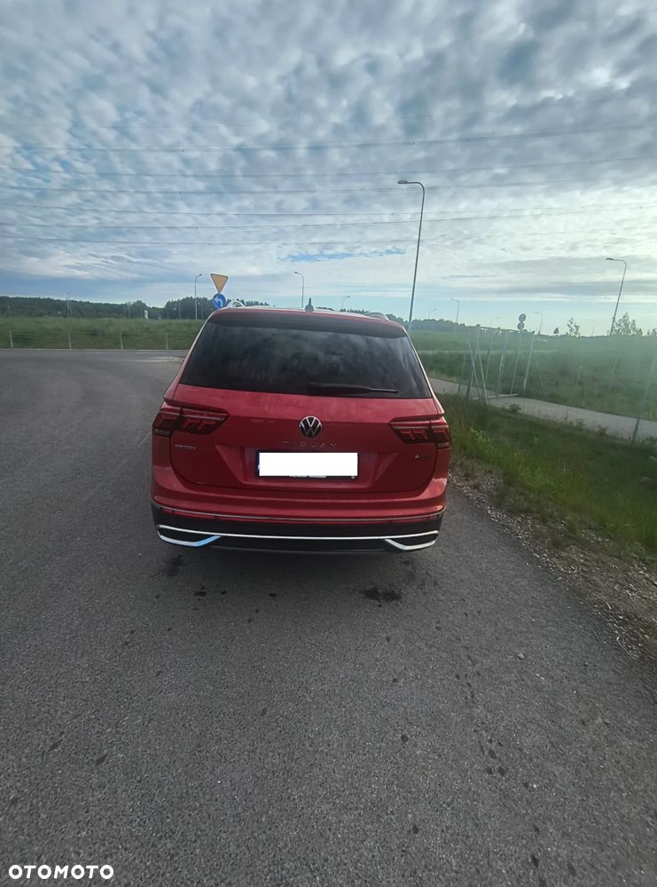 Volkswagen Tiguan Allspace 2.0 TDI 4Mot Elegance DSG - 4
