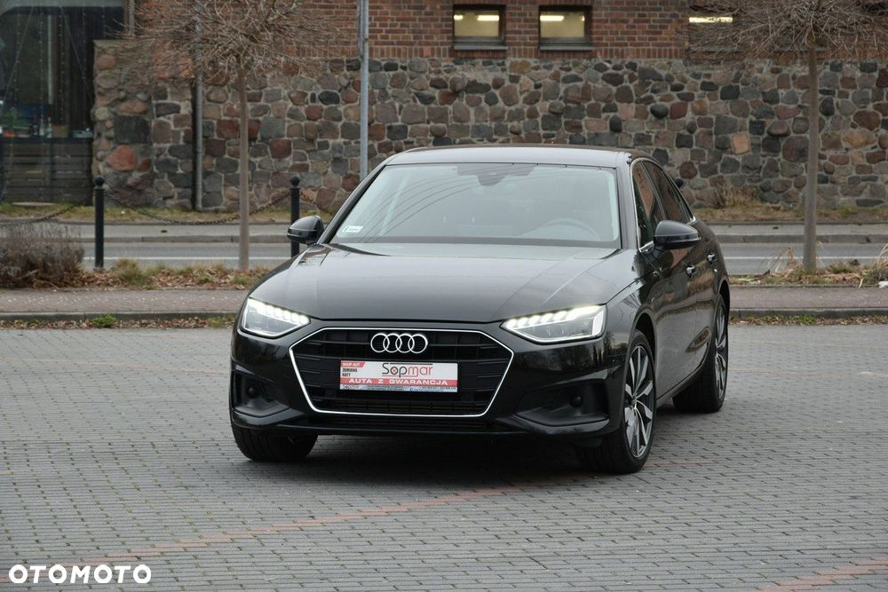 Audi A4 Limousine - 2