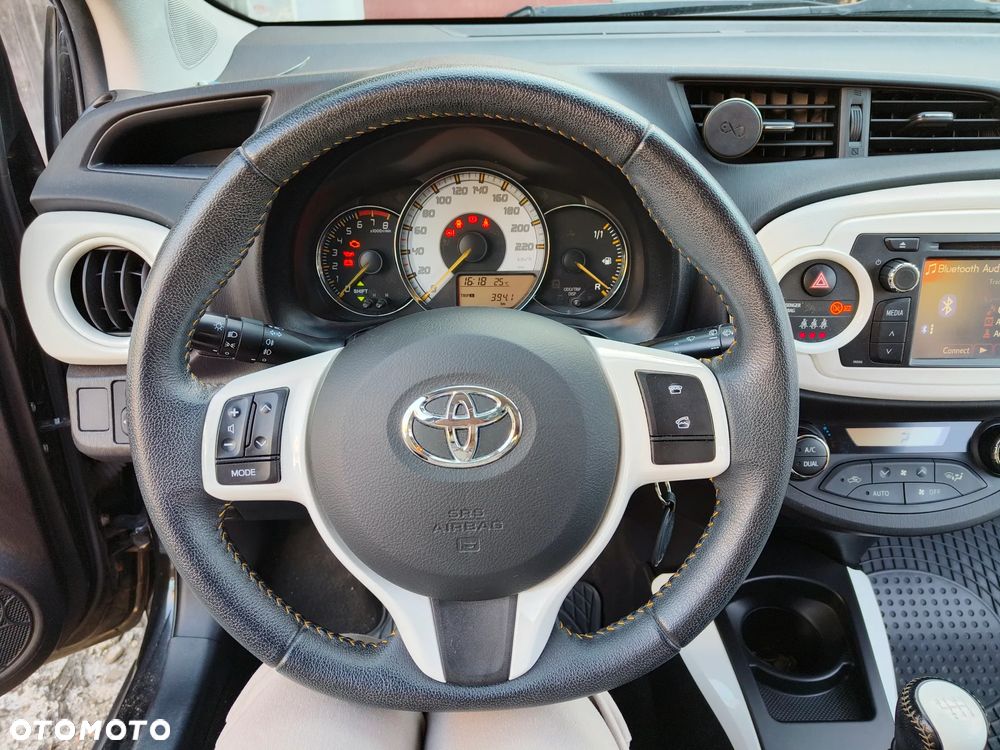 Toyota Yaris 1.33 Trend - 6