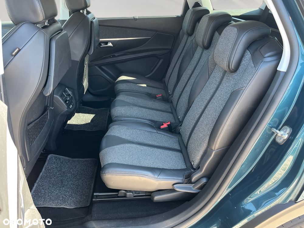 Peugeot 5008 1.5 BlueHDi Allure S&S EAT8 - 22