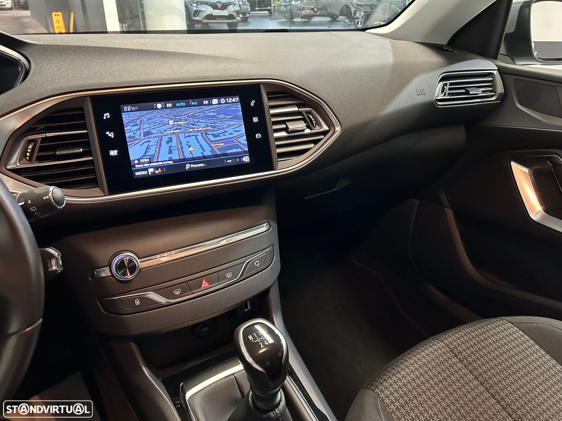 Peugeot 308 SW 1.2 PureTech Style - 24