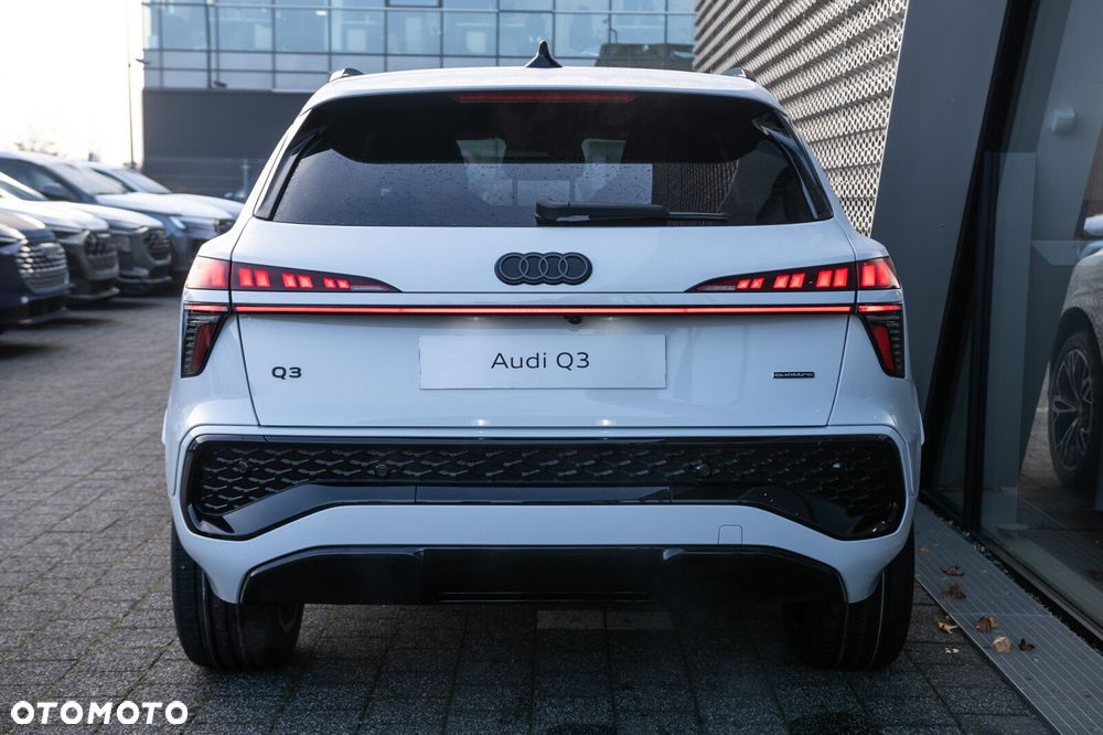 Audi Q3 TFSI quattro 195 kW - 4