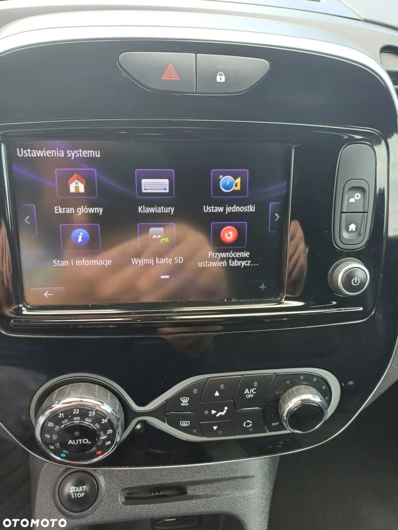 Renault Captur - 20