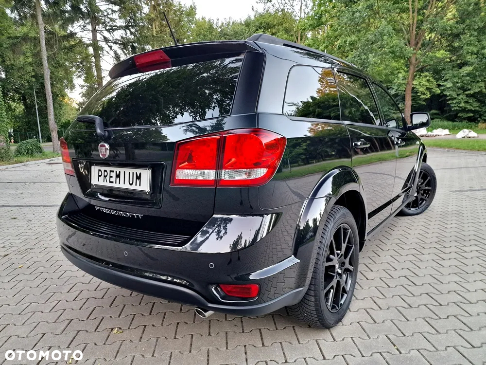 Fiat Freemont 2.0 Multijet 16V DPF Automatik Allrad Black Code - 15
