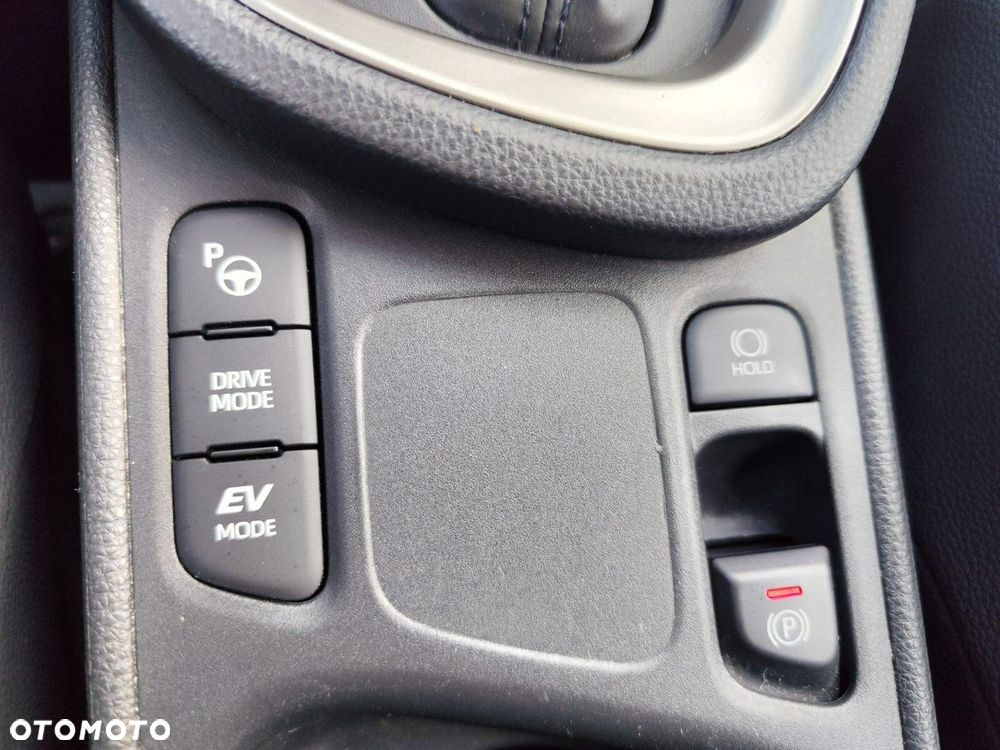 Toyota Yaris Cross Hybrid 1.5 Executive - 14