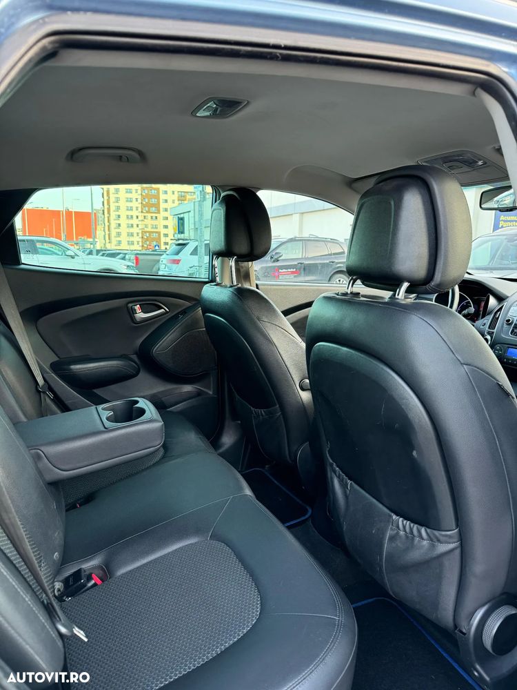 Hyundai ix35 2.0 CRDI High 4WD GLS Style+ - 12