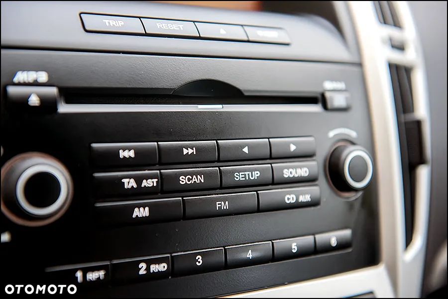 Kia Ceed 2.0 CVVT EX - 23