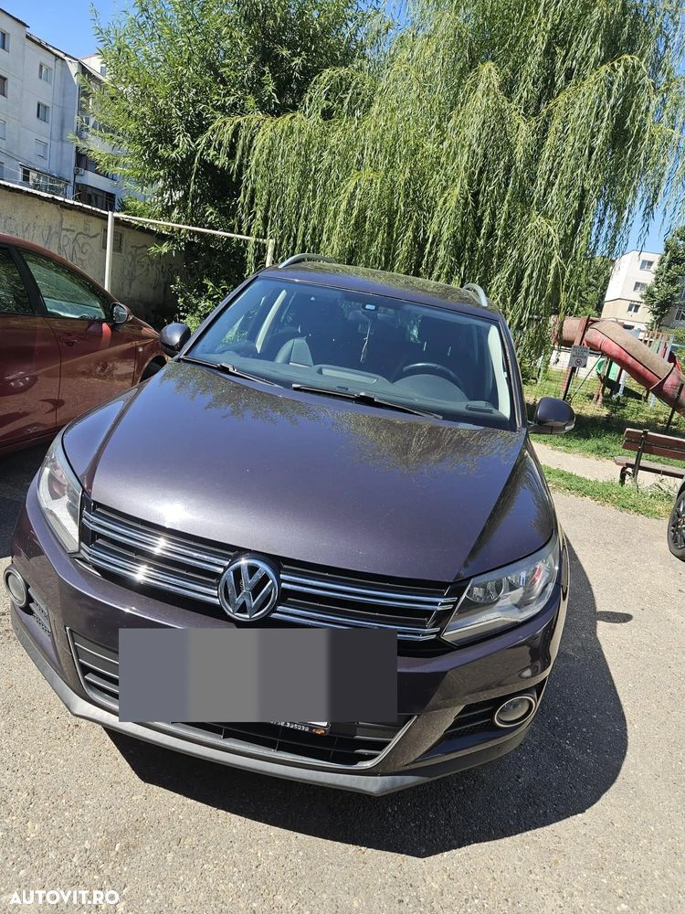 Volkswagen Tiguan 2.0 TDI SCR 4MOTION BlueMotion Technology Lounge Sport & Style - 16