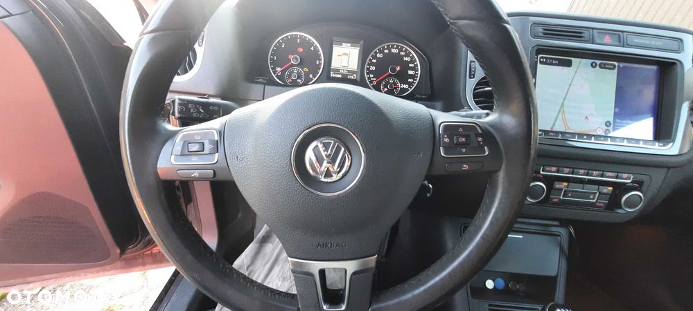 Volkswagen Tiguan - 2