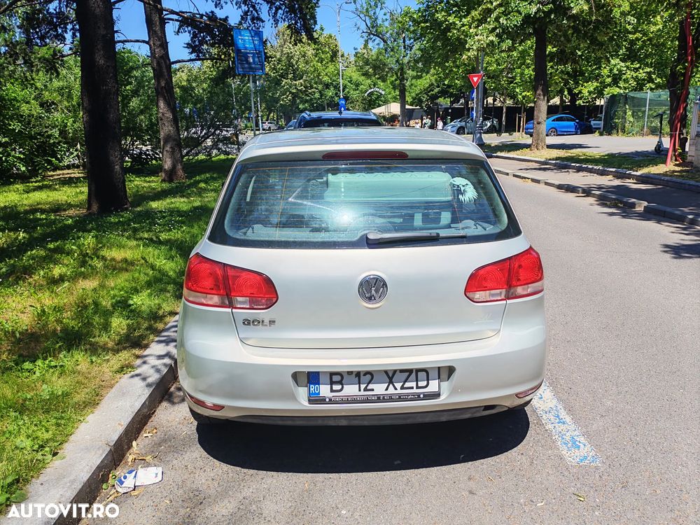 Volkswagen Golf 1.4 Comfortline - 12