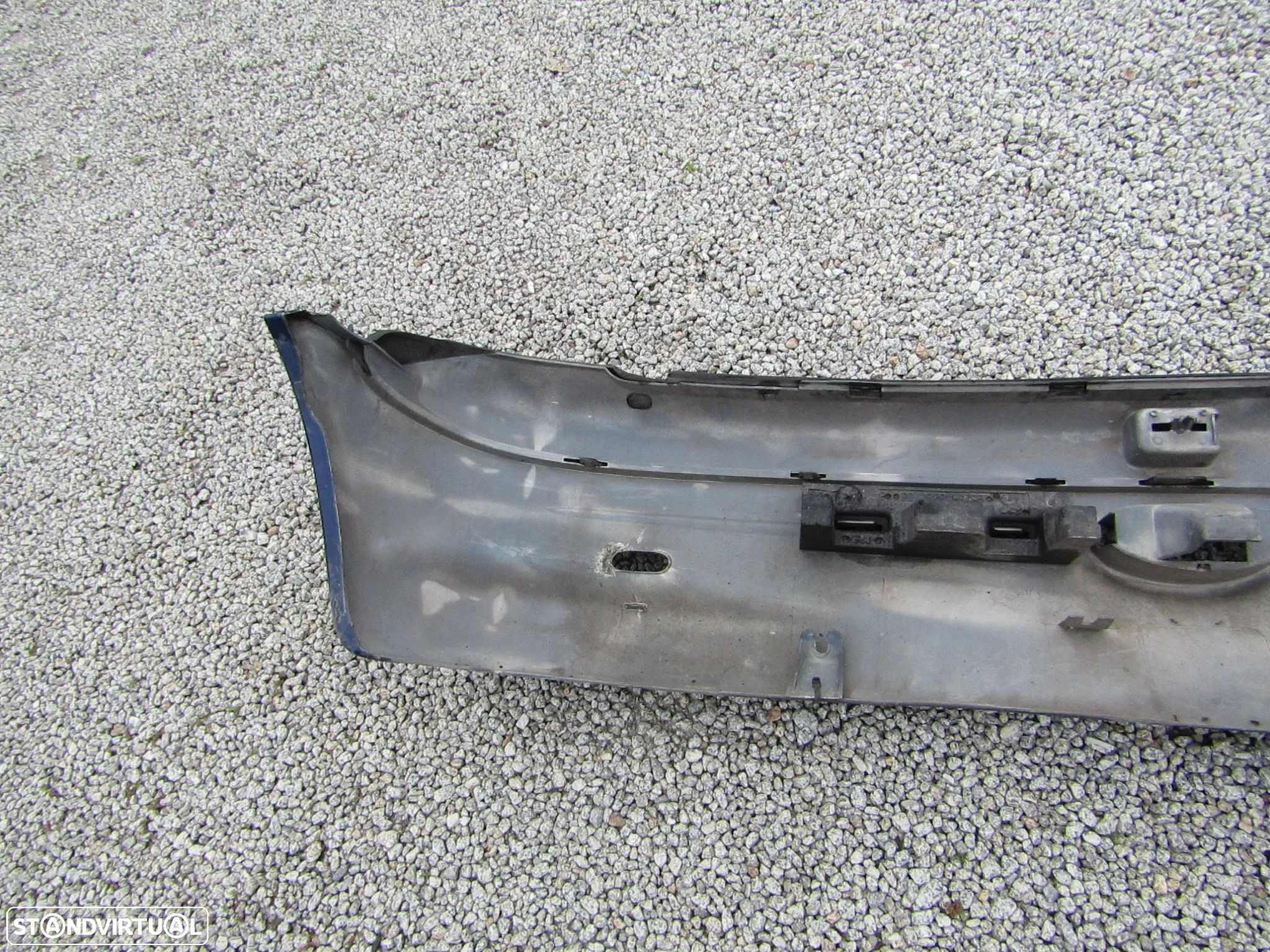 Para-choques tras Peugeot 206 ano 1998 a 2005 (ver descrição) - 7