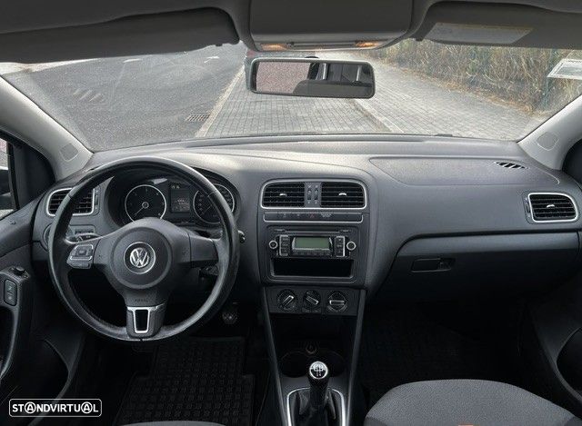 VW Polo 1.6 TDI Confortline - 9