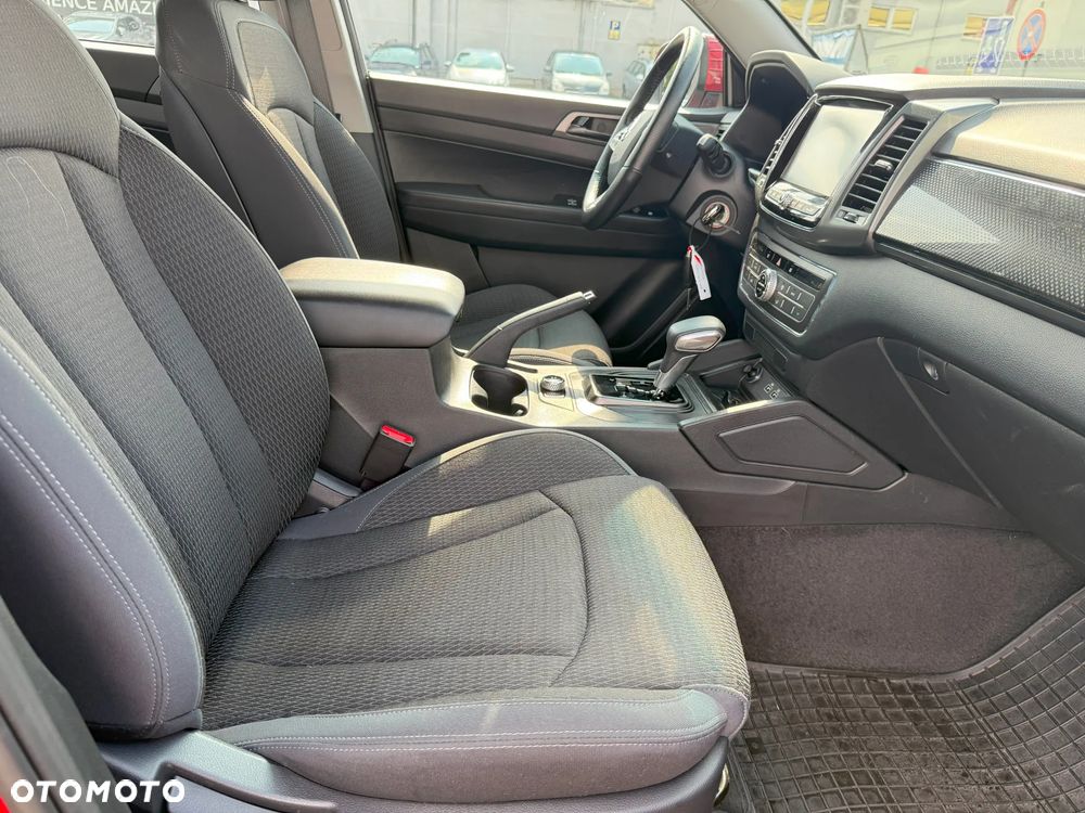 SsangYong/KGM Musso 2.2 e-XDi Quartz 4WD - 11