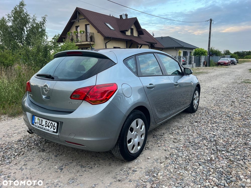 Opel Astra 1.4 Turbo Edition - 4