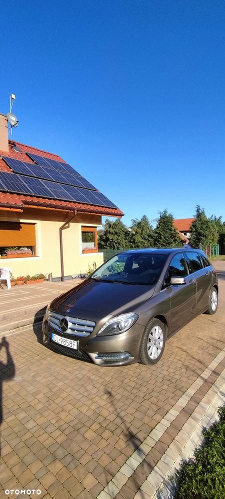 Mercedes-Benz Klasa B 200 CDI - 1