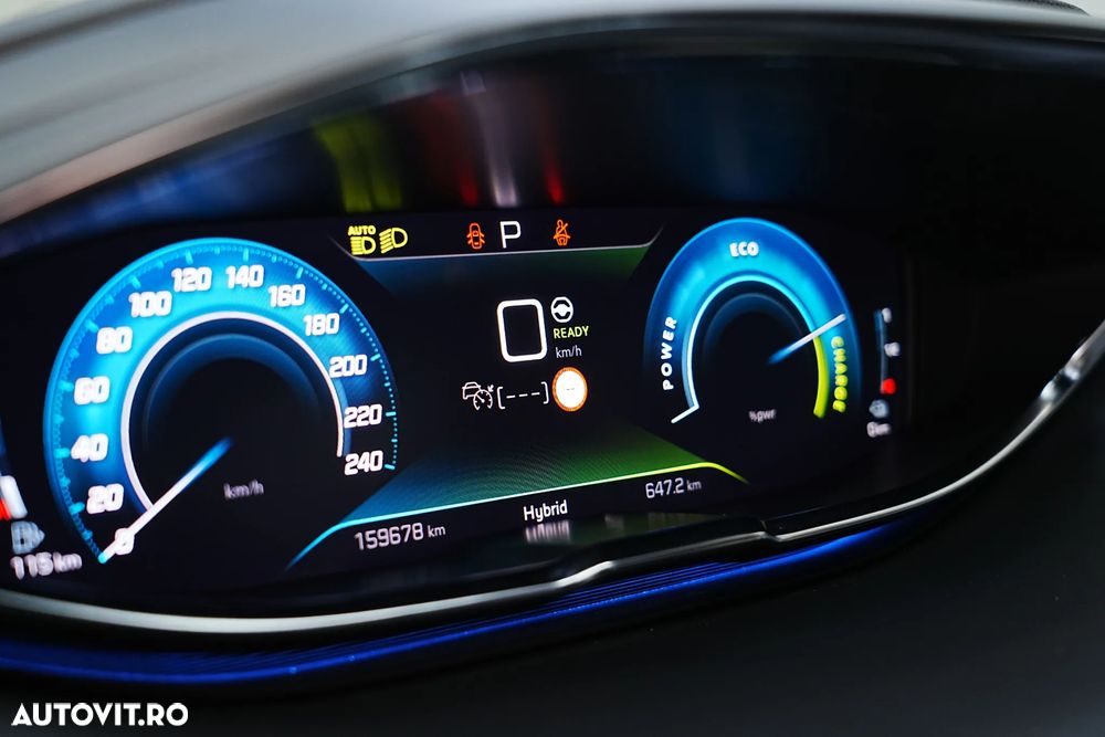 Peugeot 3008 Plug-In Hybrid 225 e-EAT8 GT - 21