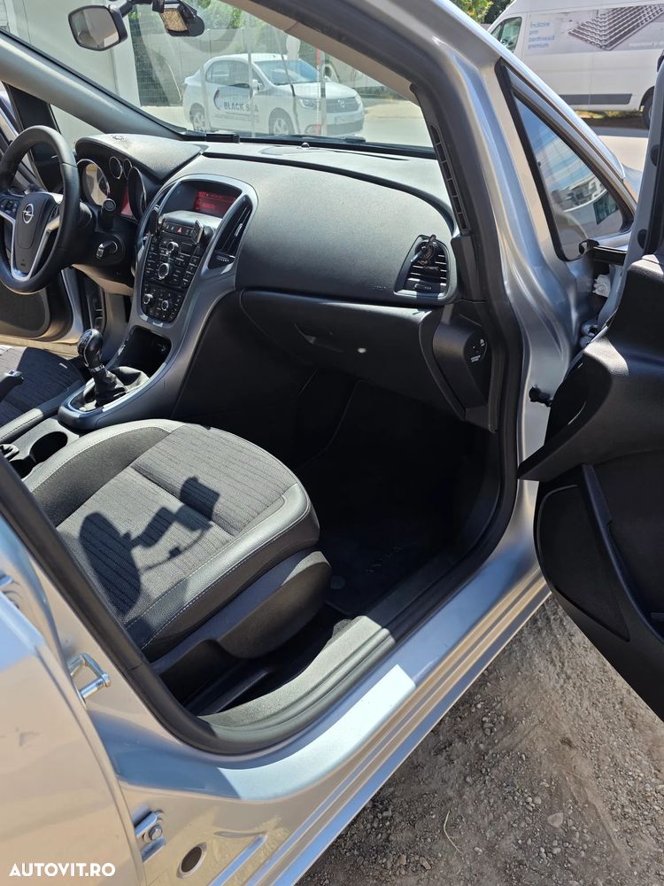 Opel Astra 1.4 Turbo ECOTEC Enjoy - 18