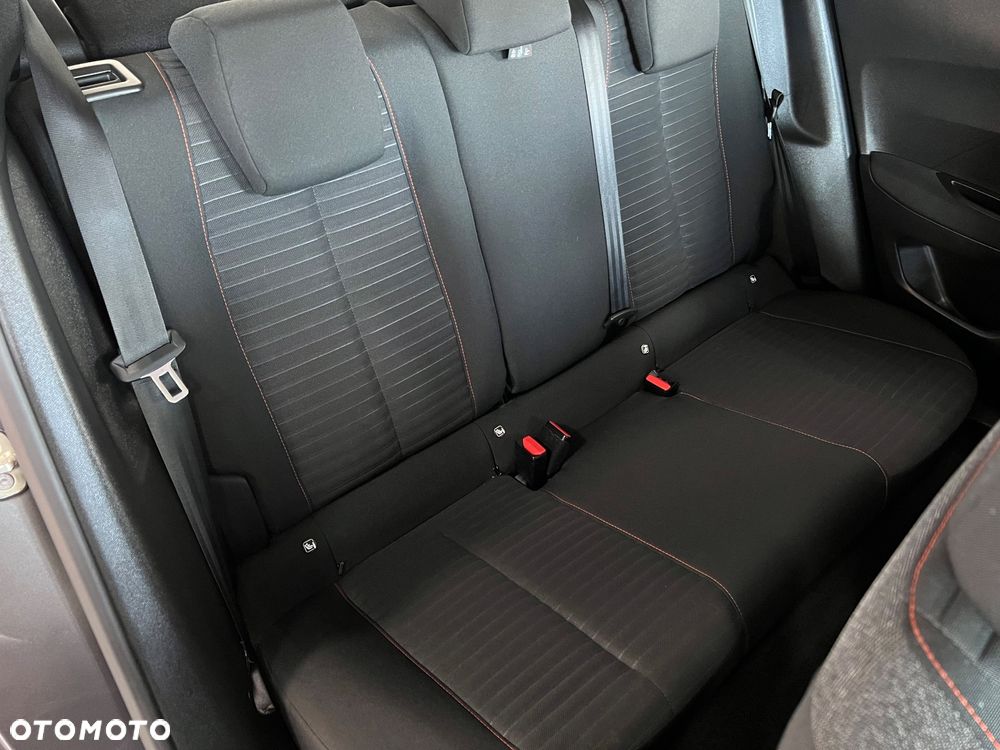 Peugeot 2008 - 34
