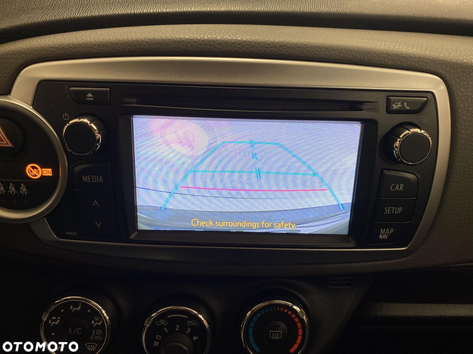 Toyota Yaris 1.33 Sol - 17