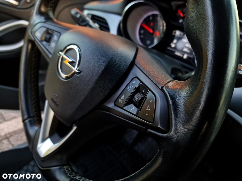 Opel Astra 1.6 CDTI Elite - 21