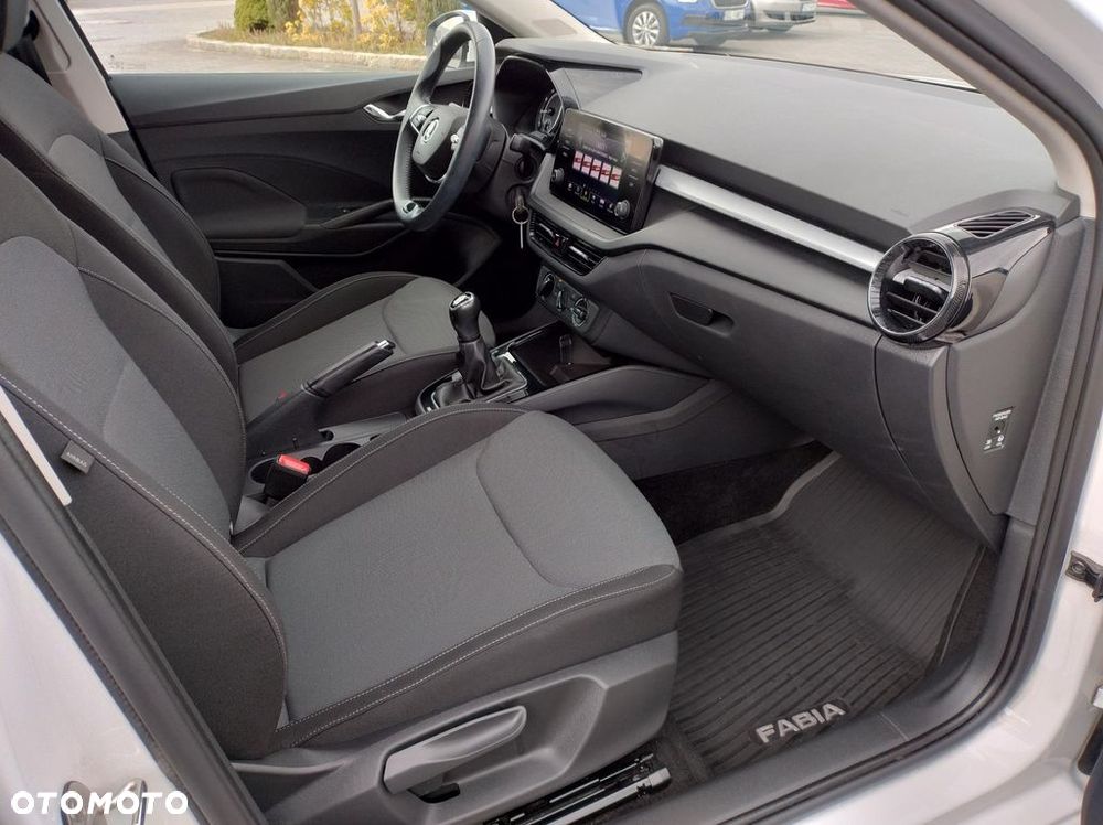 Skoda Fabia 1.0 TSI Ambition - 12