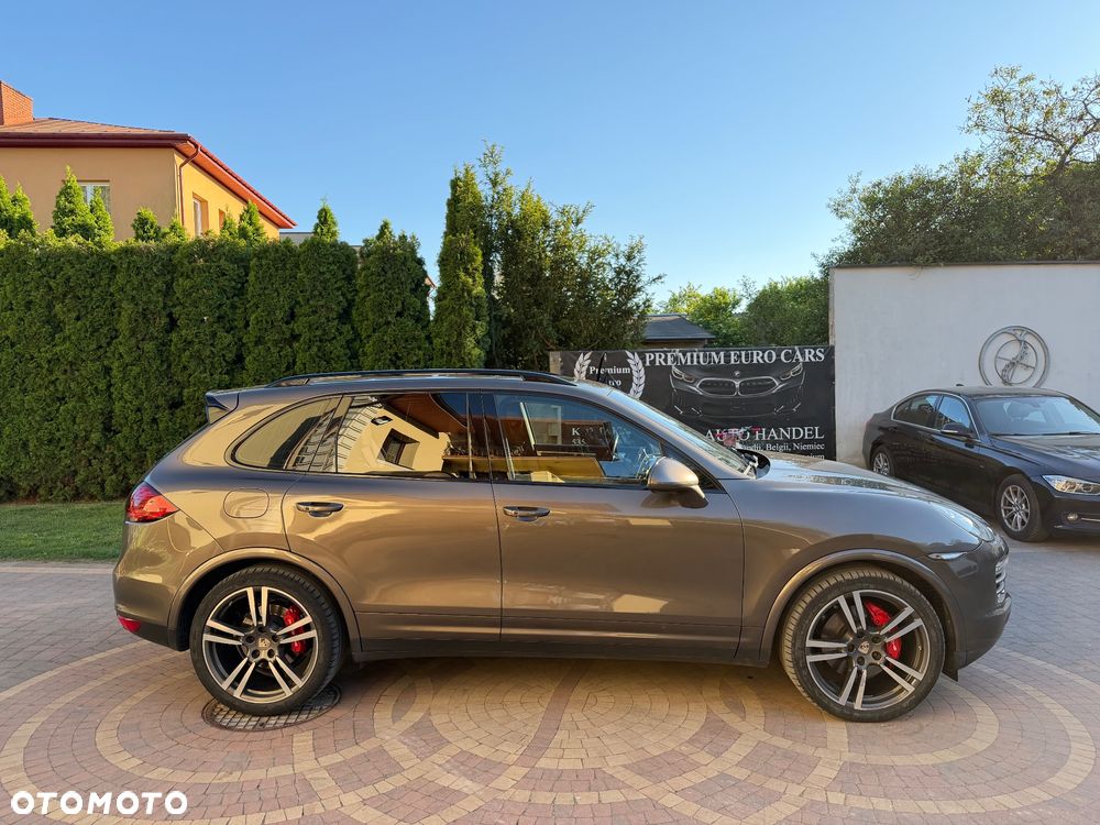 Porsche Cayenne S Diesel - 7