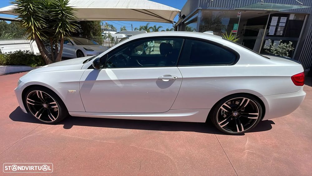 BMW 320 - 4