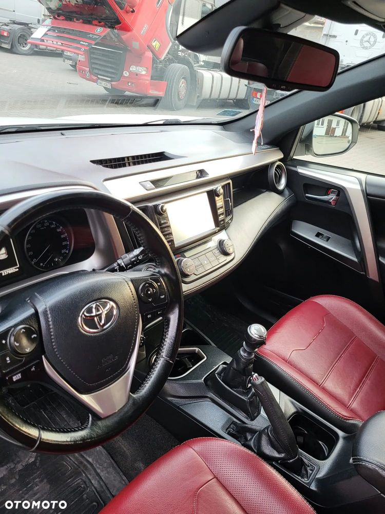 Toyota RAV4 2.0 D-4D Style 4x2 - 7