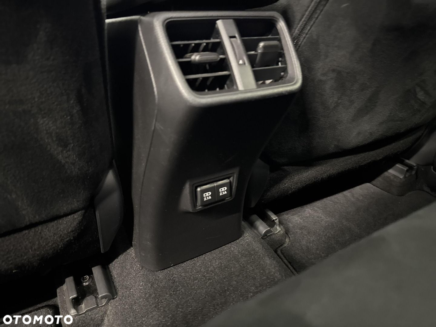 Lexus UX 200 Optimum 2WD - 12
