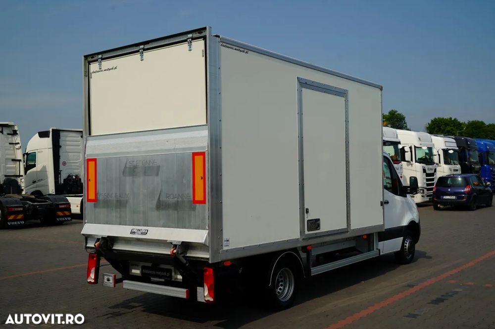 Mercedes-Benz SPRINTER 315 CDI / CONTAINER 4.4 M / 750 KG LIFT / TWIN / IMPORTAT - 9